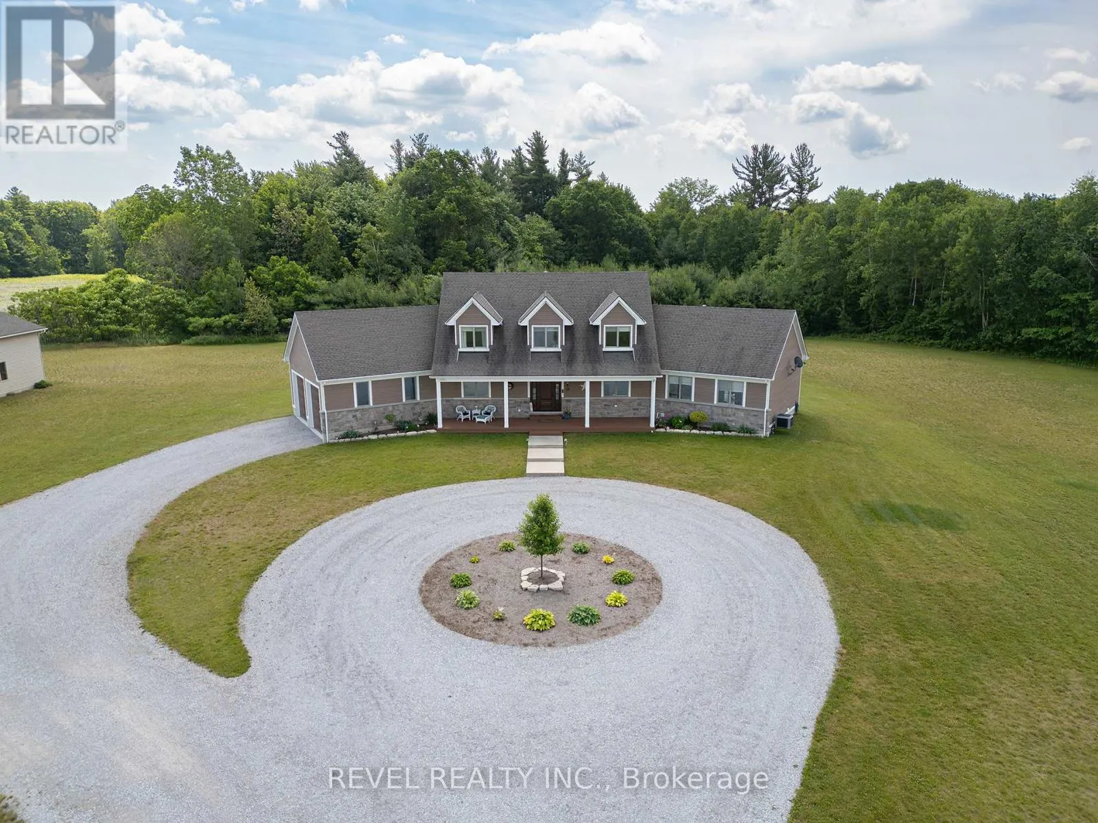 792 CHARLOTTEVILLE RD 8