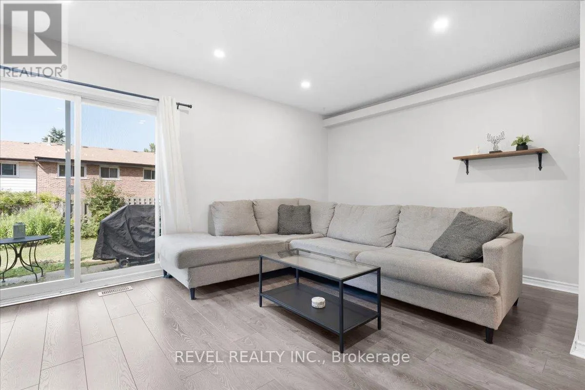28A - 30 REGENT AVENUE