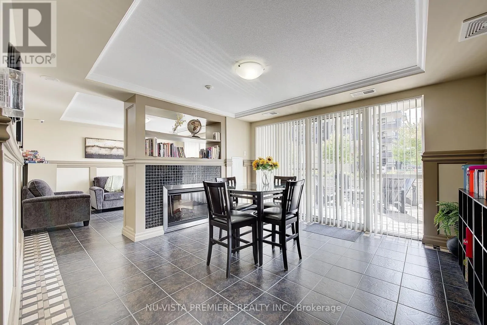 406 - 1030 CORONATION DRIVE, #406