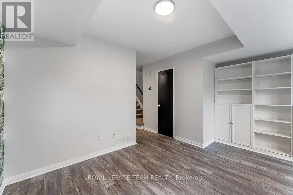 77 STEELE PARK PRIVATE