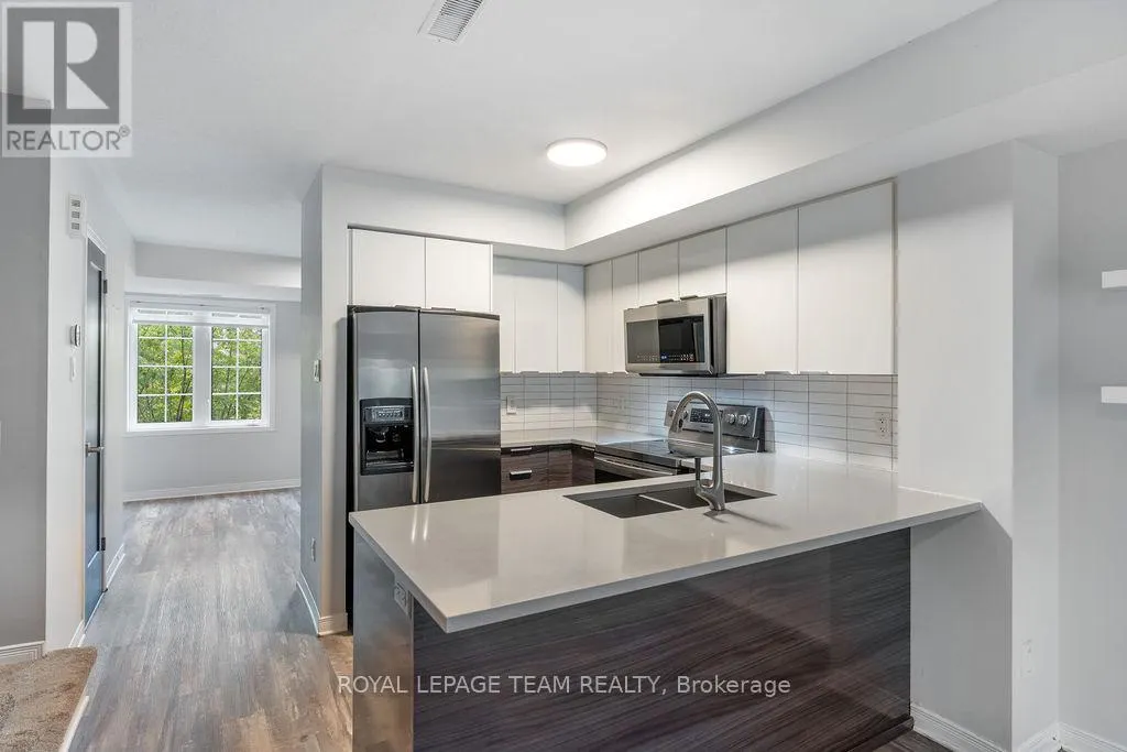 77 STEELE PARK PRIVATE