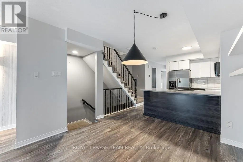 77 STEELE PARK PRIVATE