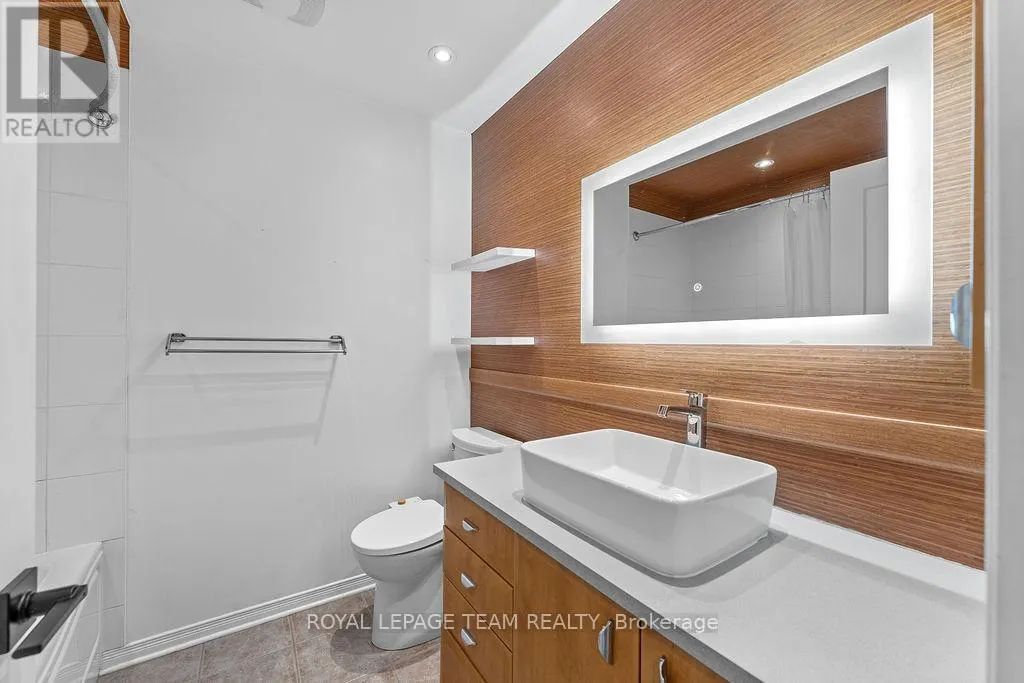 77 STEELE PARK PRIVATE