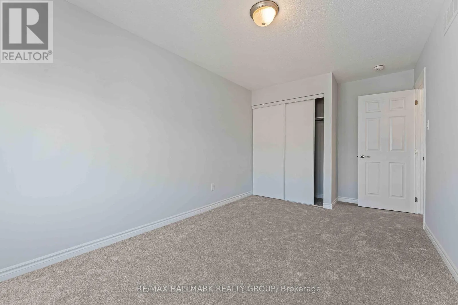 402 EDGEVALLEY COURT