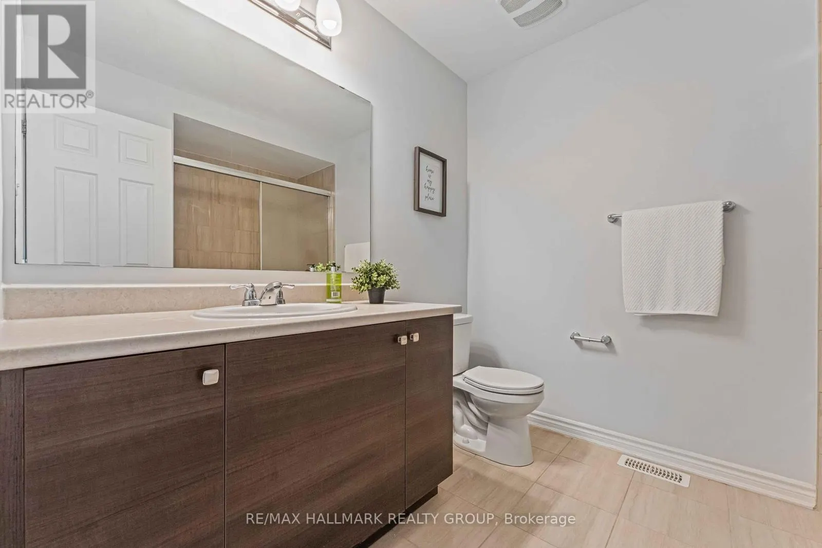 402 EDGEVALLEY COURT