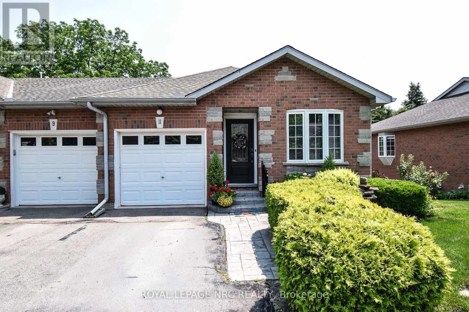 11 KINSMAN COURT