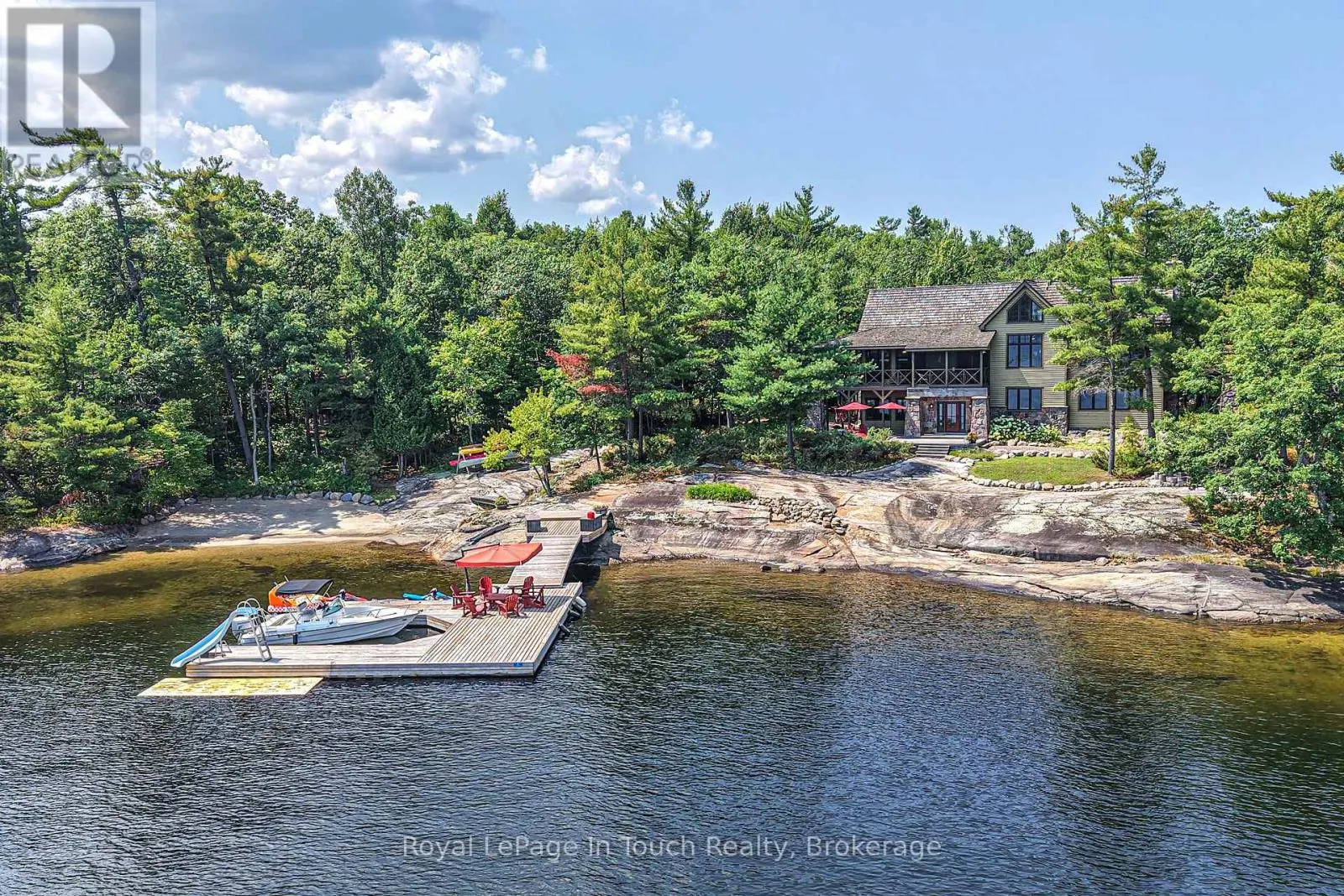 4 IS 2075 ARTHUR ISLAND, GEORGIAN BAY
