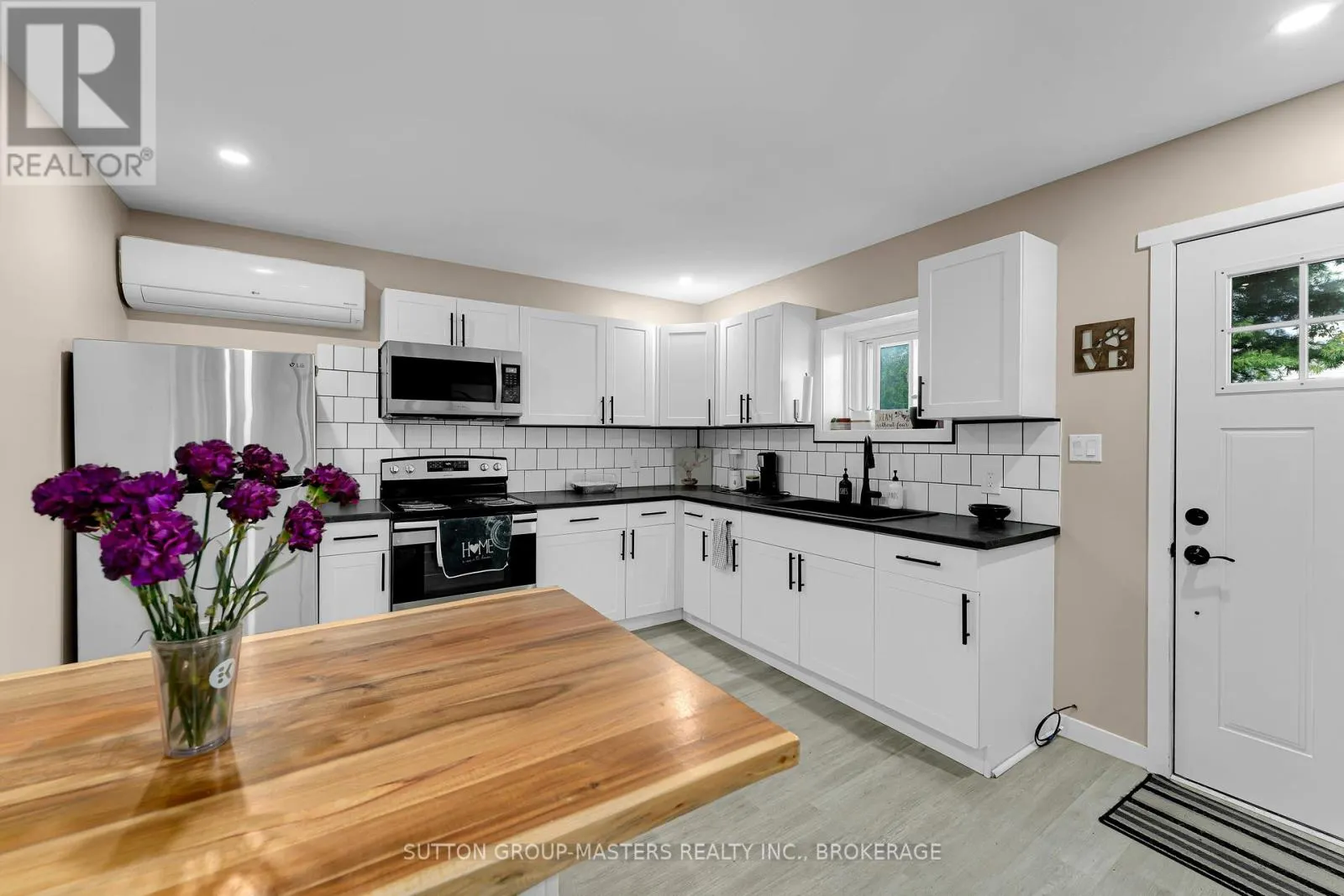 45 QUABBIN ROAD
