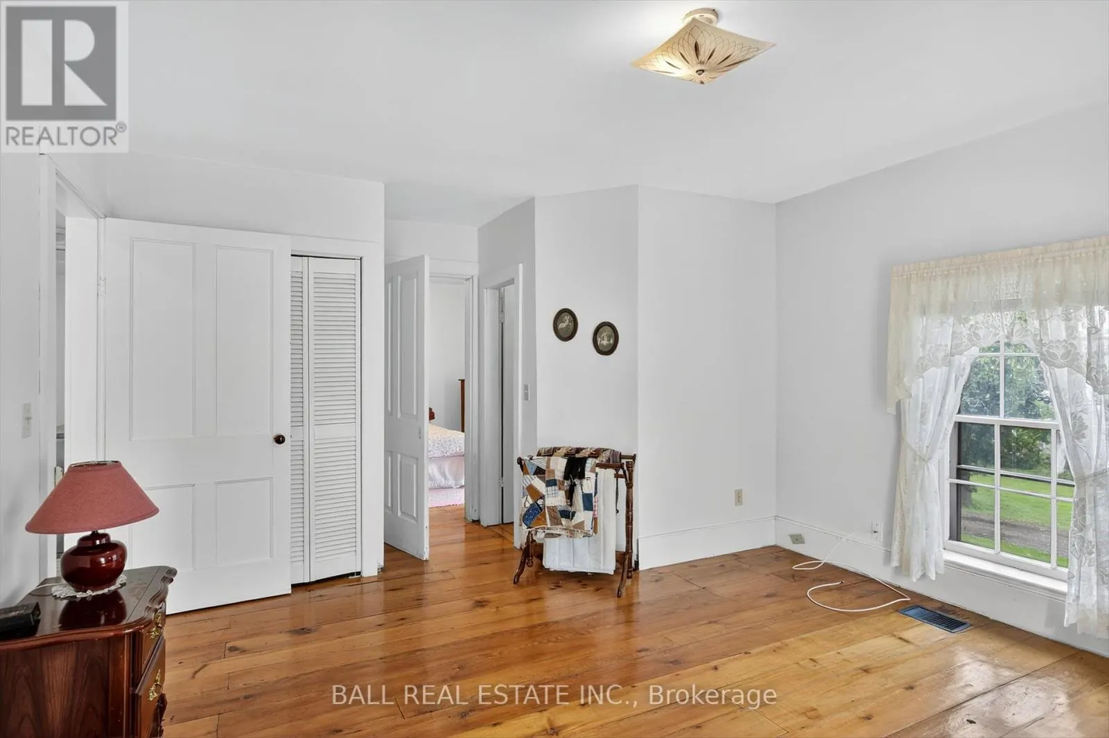 130 FRONT STREET W