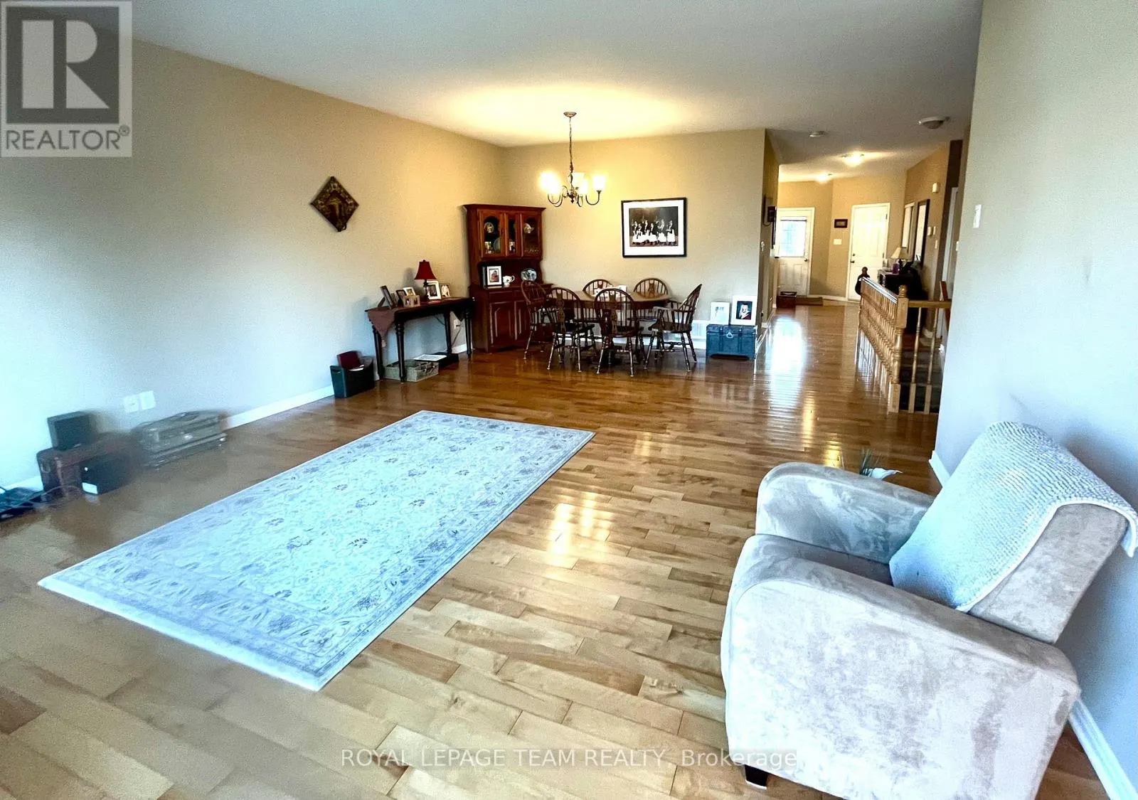 20 MOE ROBILLARD STREET