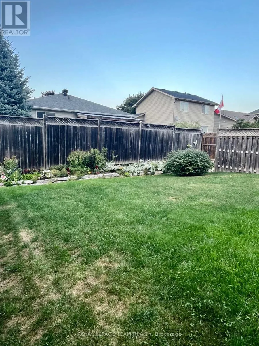 20 MOE ROBILLARD STREET