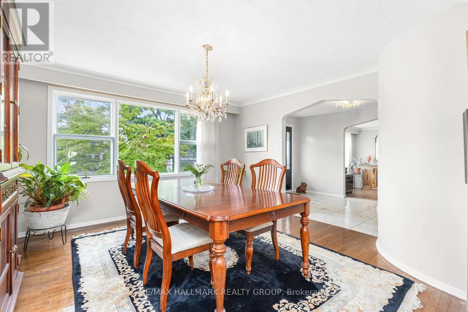 2435 GEORGINA DRIVE