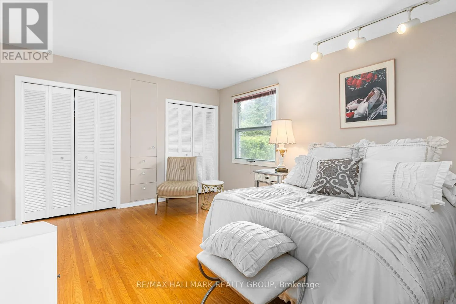 2435 GEORGINA DRIVE