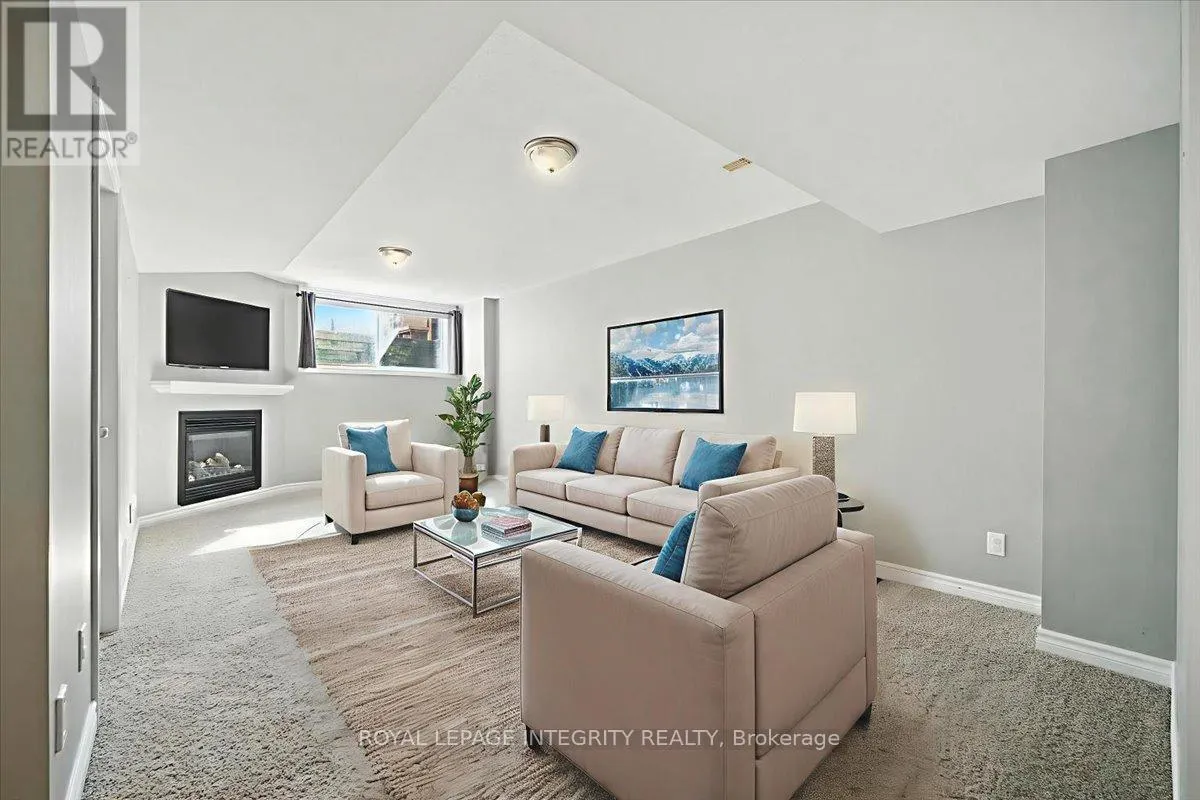 748 MORNINGSTAR WAY
