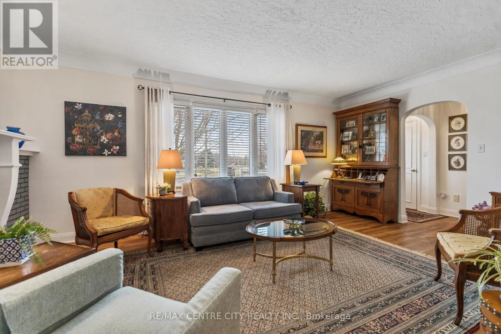 32 DIEPPE DRIVE