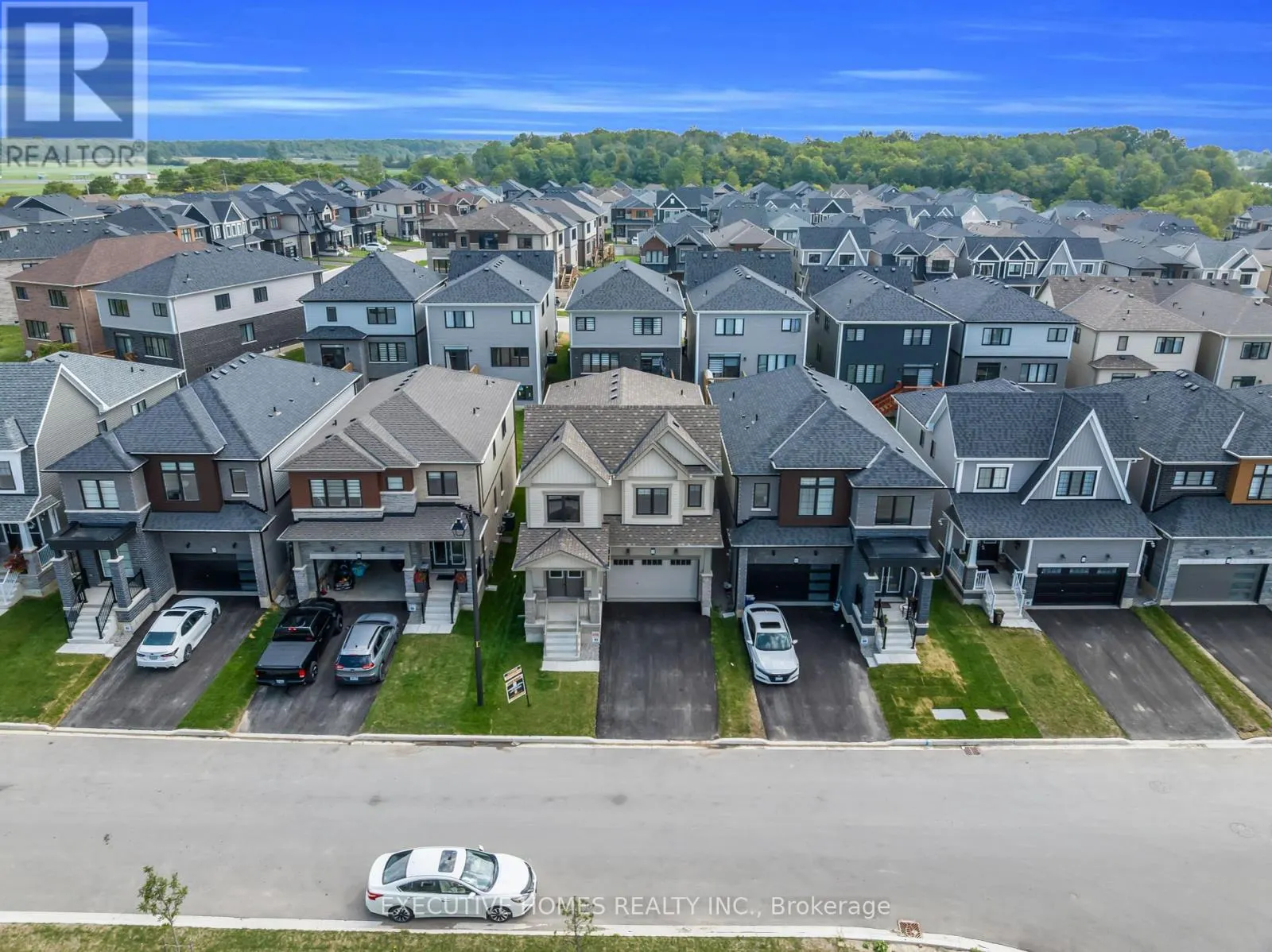 170 LILAC CIRCLE
