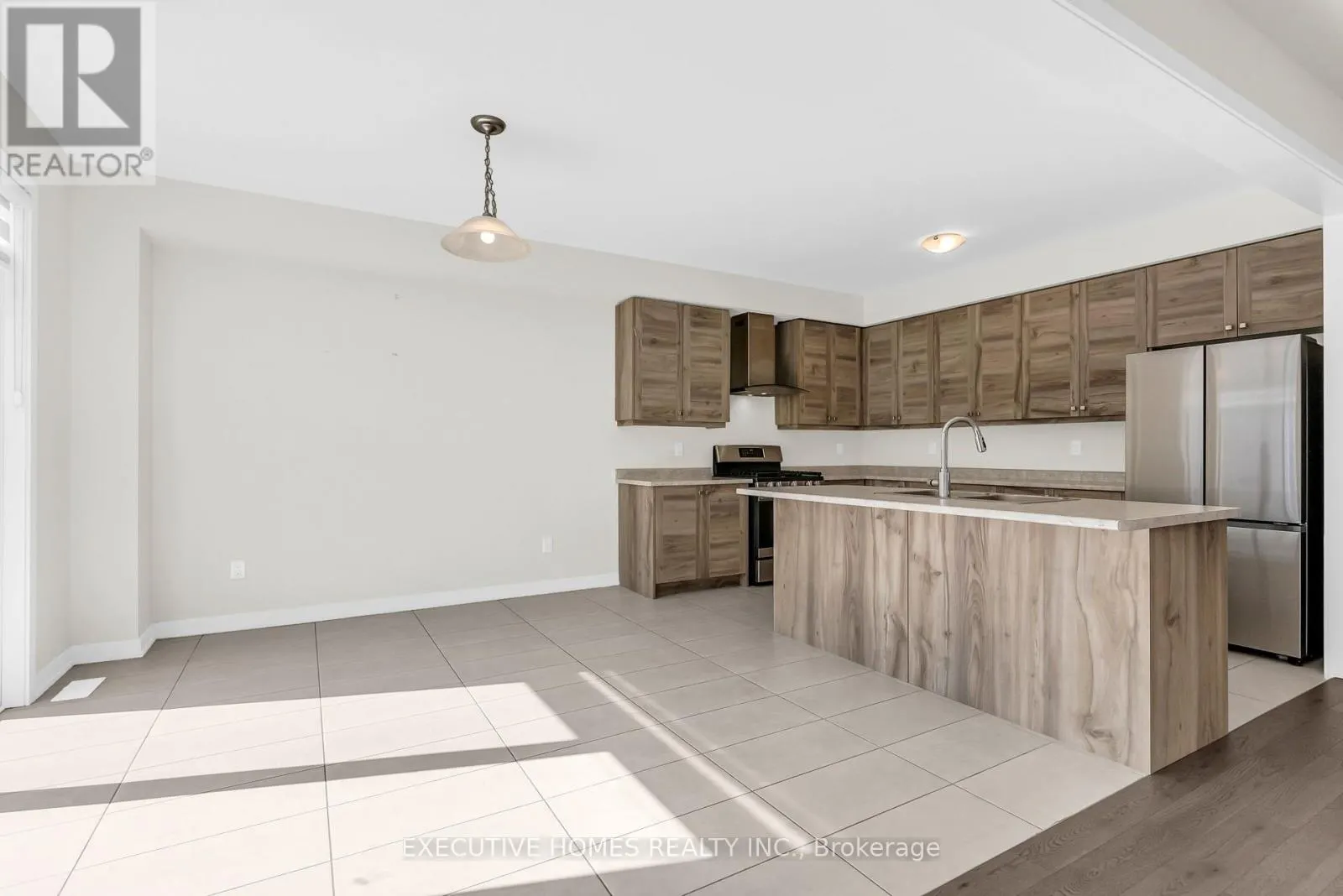 170 LILAC CIRCLE
