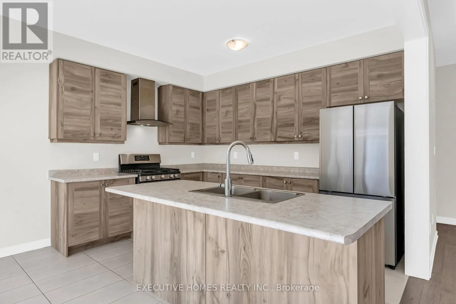 170 LILAC CIRCLE