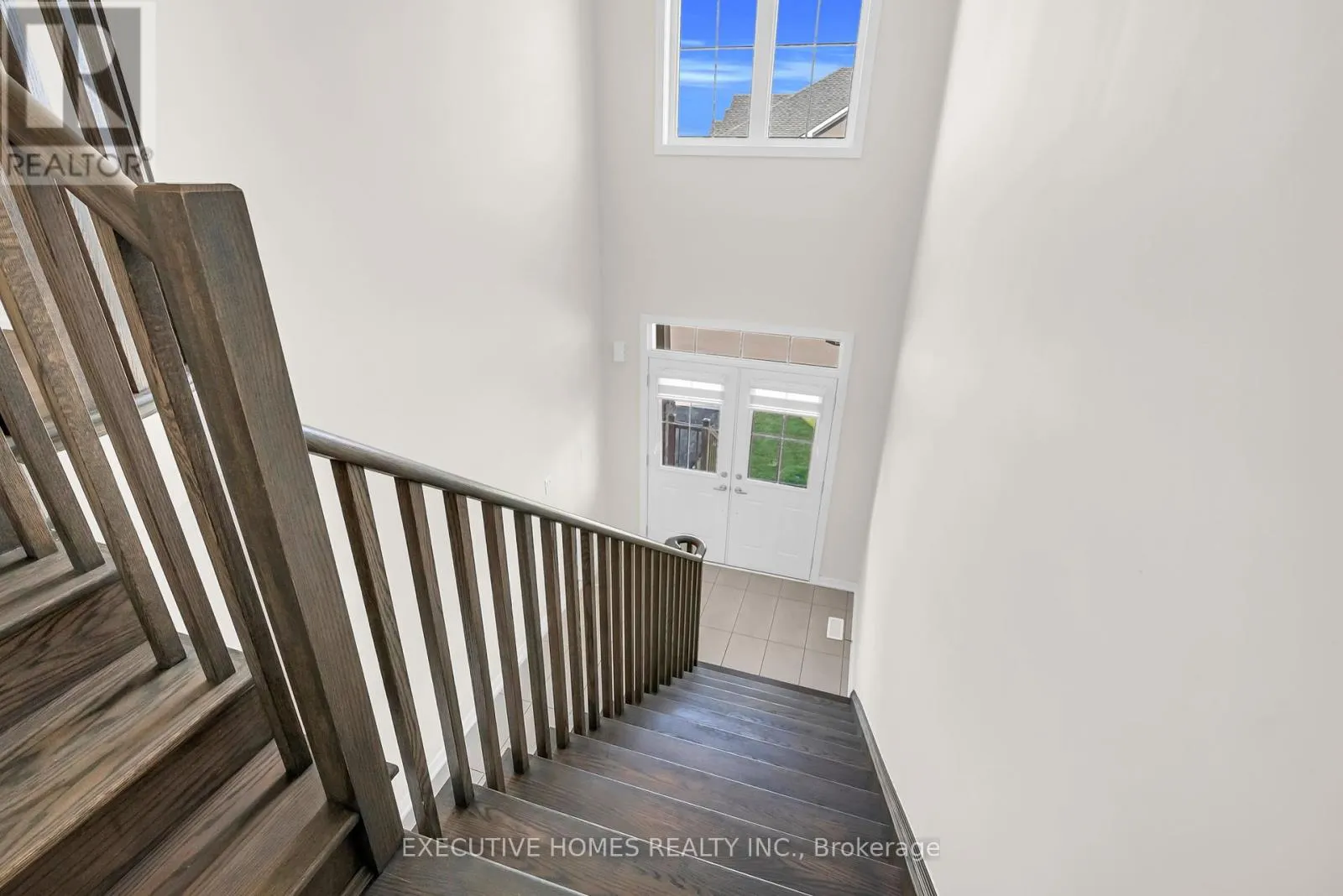 170 LILAC CIRCLE