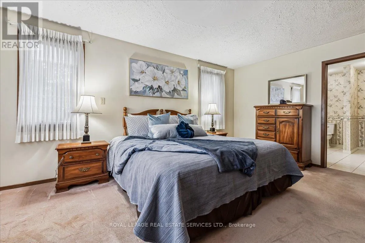 4711 WATSON ROAD SOUTH ROAD S