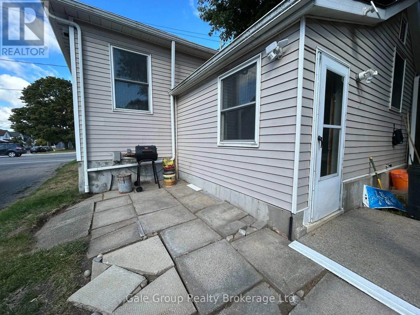 74 HURON STREET