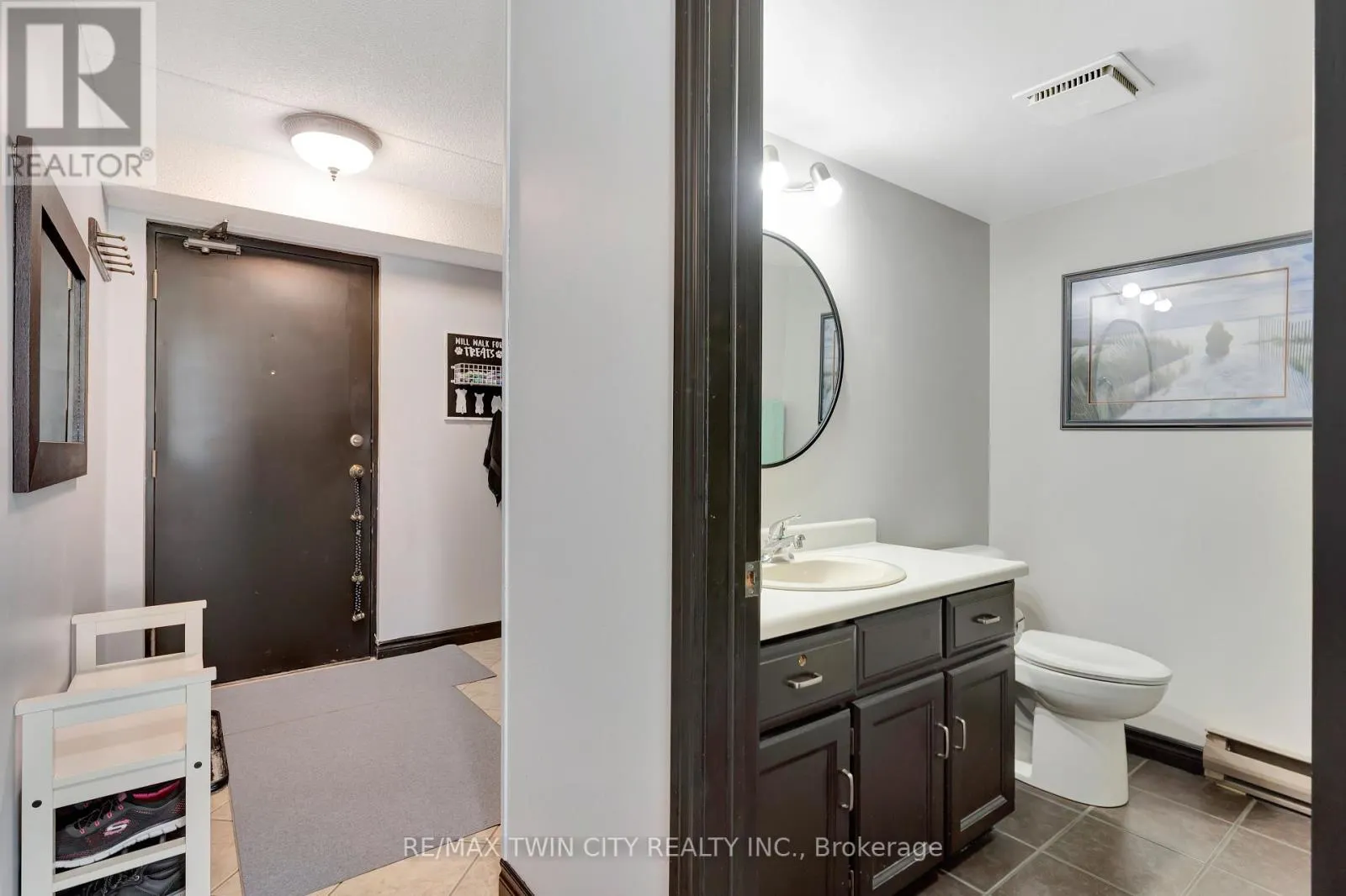 203 - 401 ERB STREET