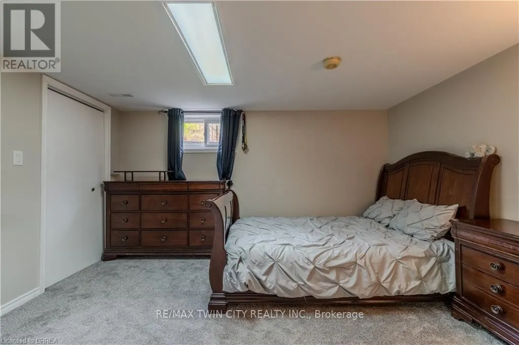 43 LINDEN AVENUE