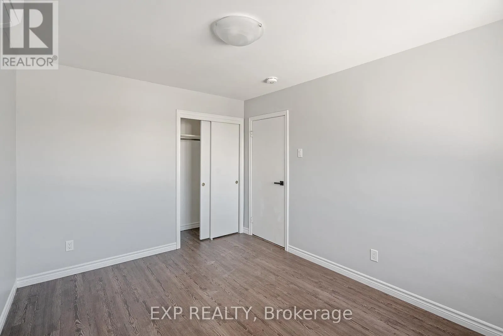 2 - 44 METCALFE STREET, #2