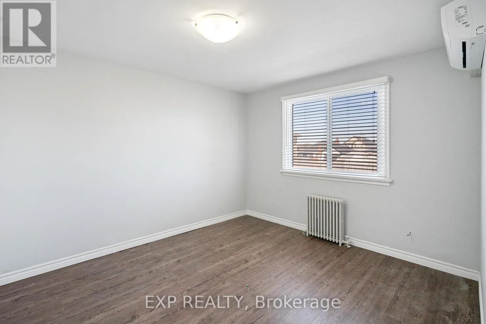 2 - 44 METCALFE STREET, #2