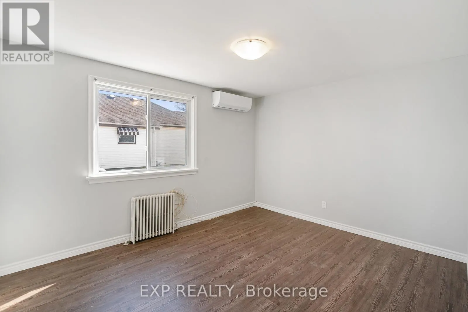 2 - 44 METCALFE STREET, #2