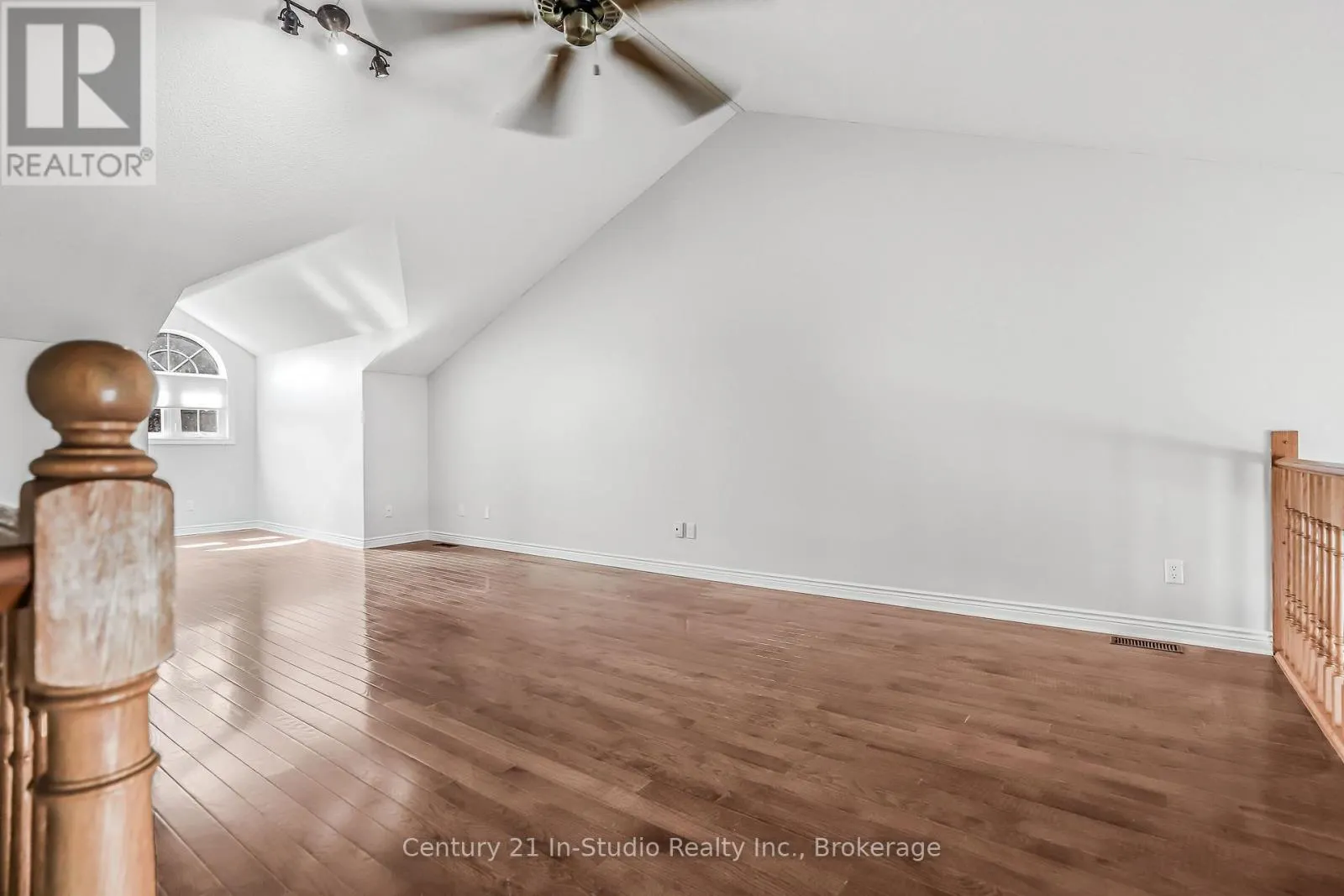 UNIT 14 - 874 ARLINGTON STREET, #Unit 14
