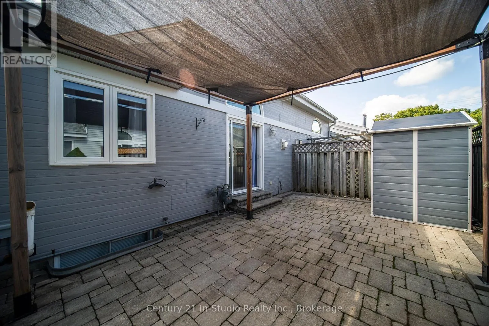 UNIT 14 - 874 ARLINGTON STREET, #Unit 14