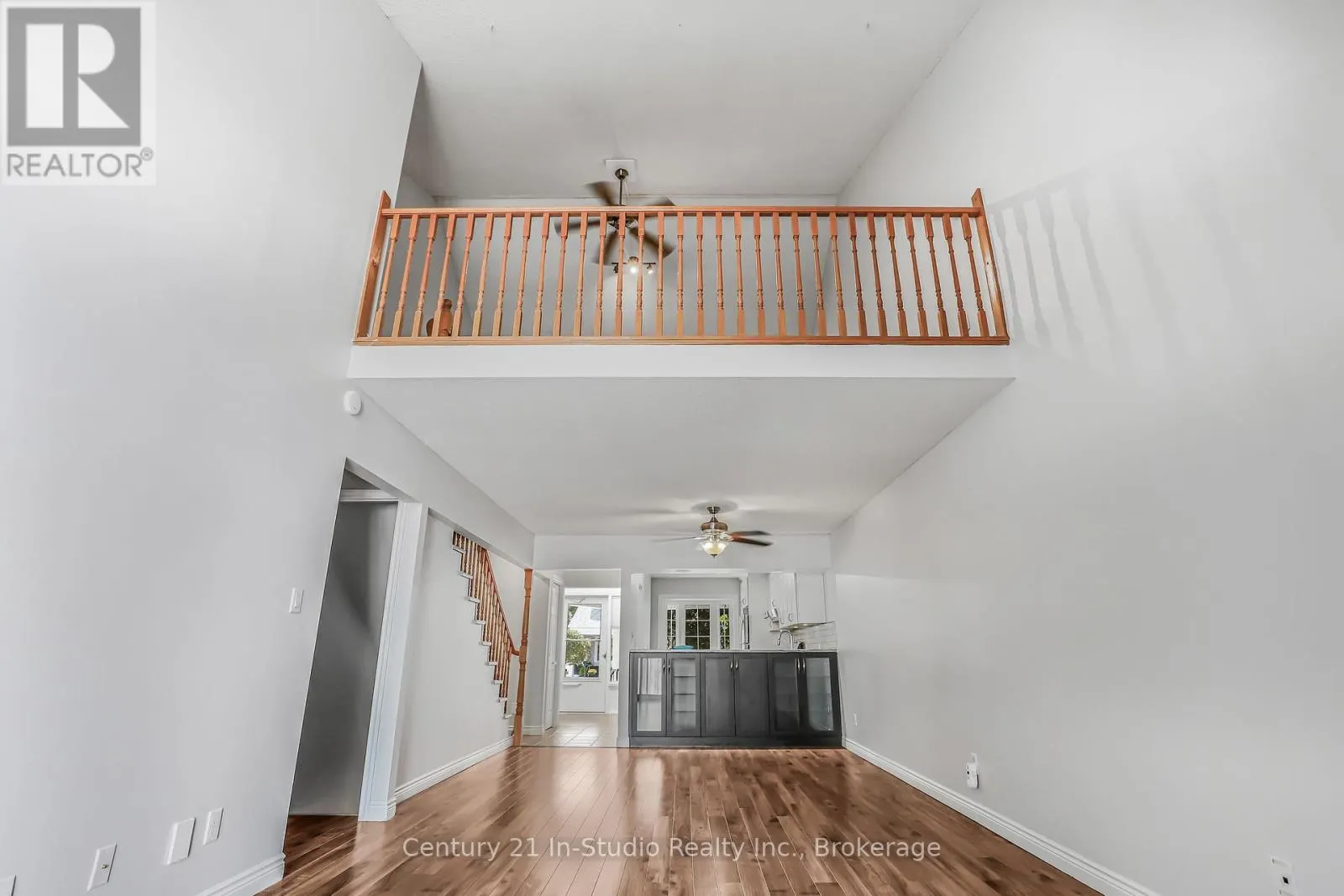 UNIT 14 - 874 ARLINGTON STREET, #Unit 14