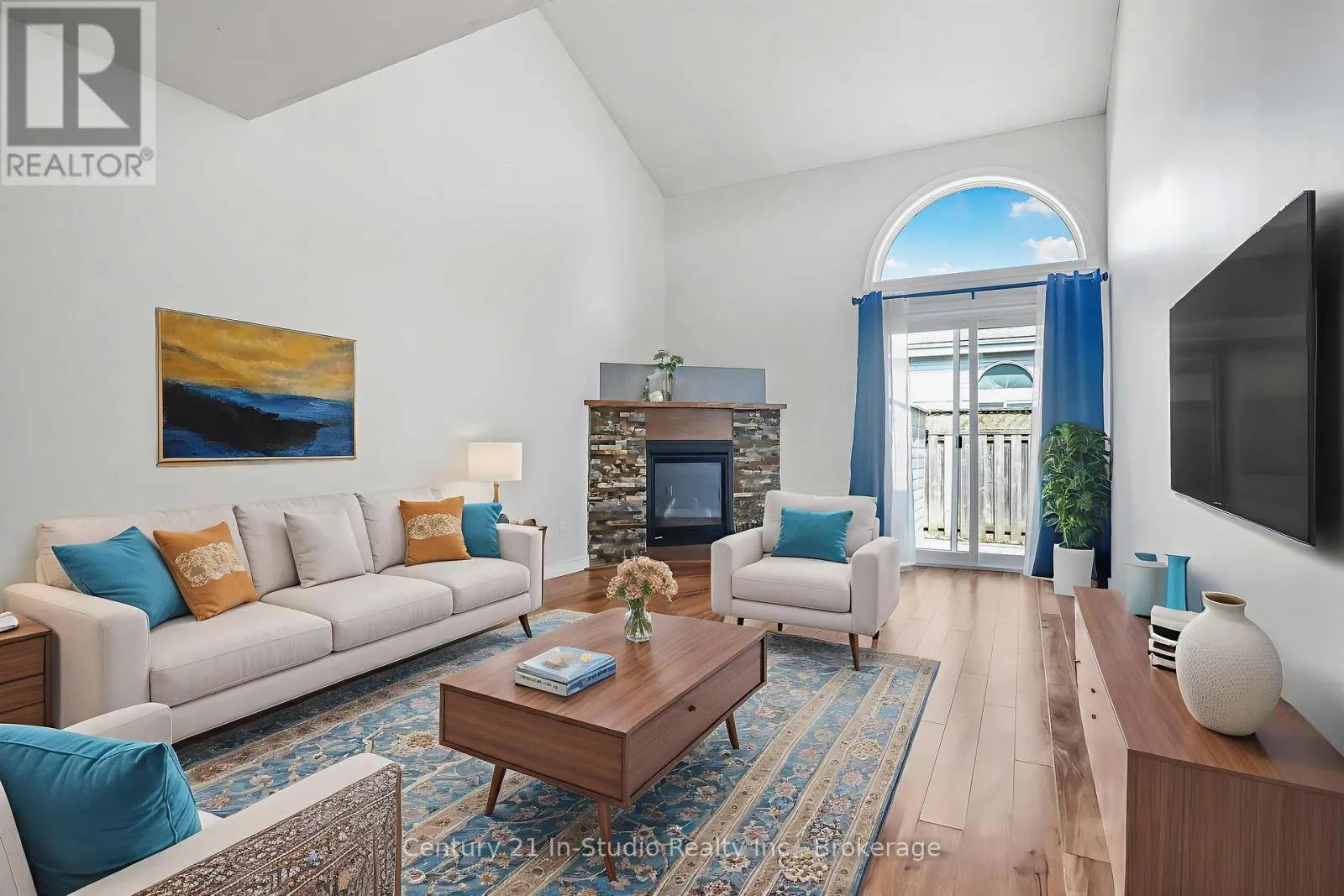 UNIT 14 - 874 ARLINGTON STREET, #Unit 14