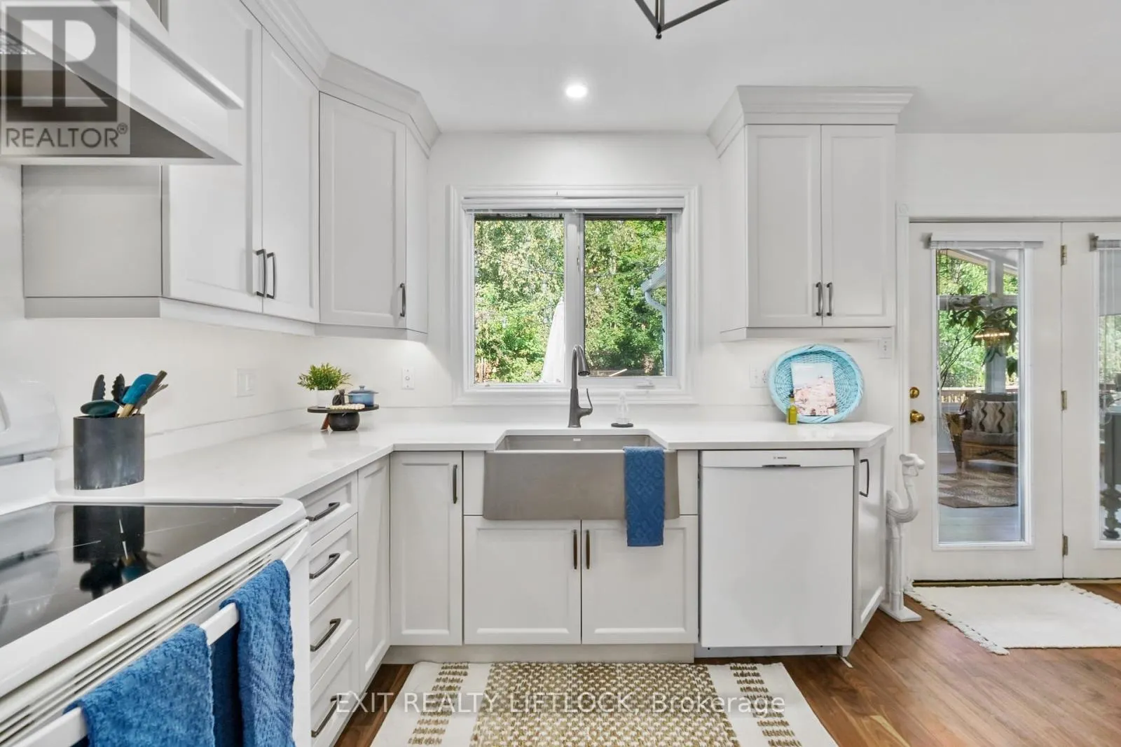 1373 HETHERINGTON DRIVE