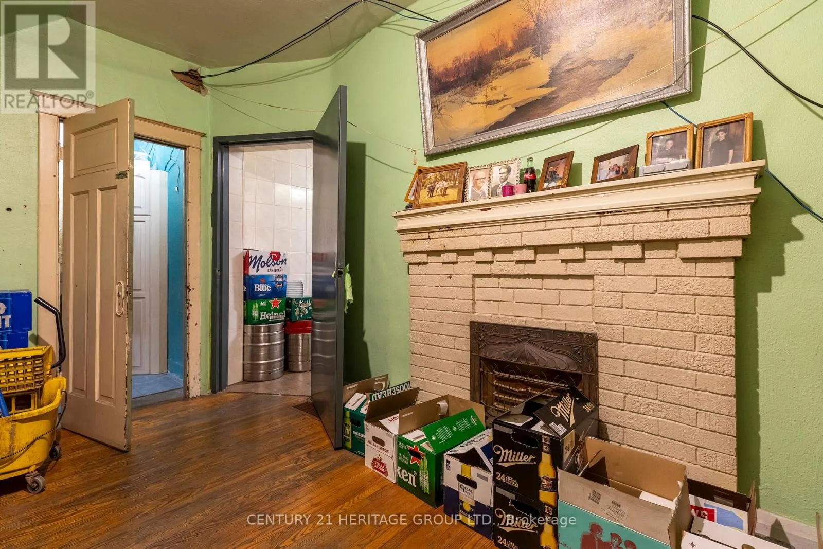 96 KINRADE AVENUE