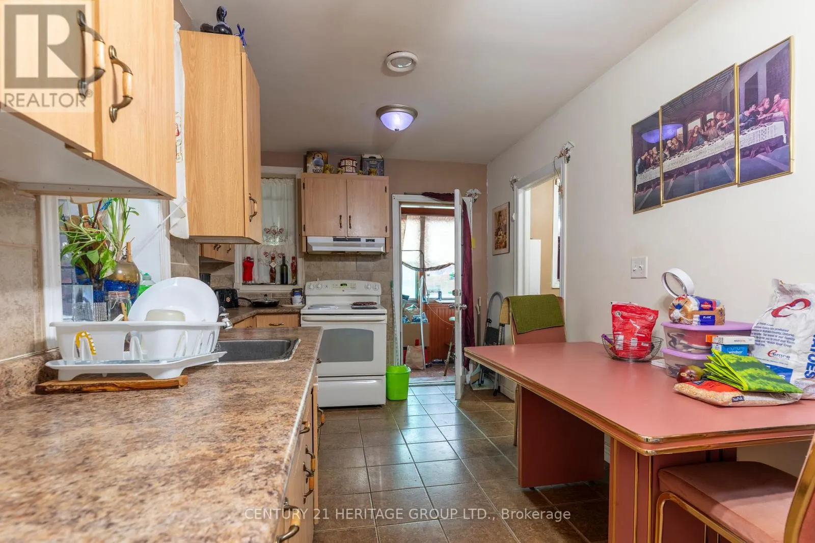 96 KINRADE AVENUE