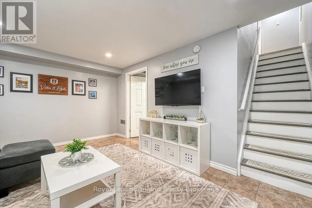 14 - 10 DUFFERIN STREET, #14