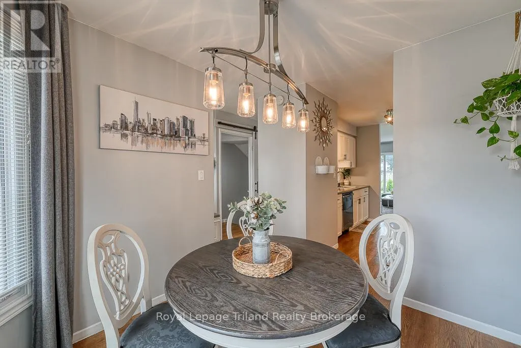 14 - 10 DUFFERIN STREET, #14