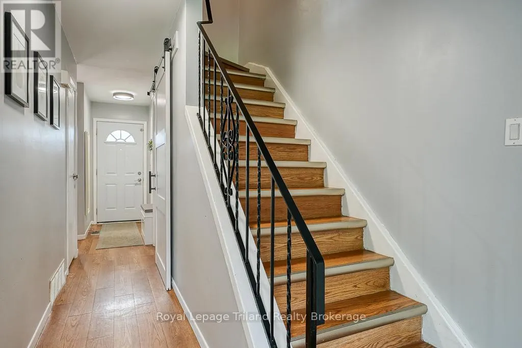 14 - 10 DUFFERIN STREET, #14