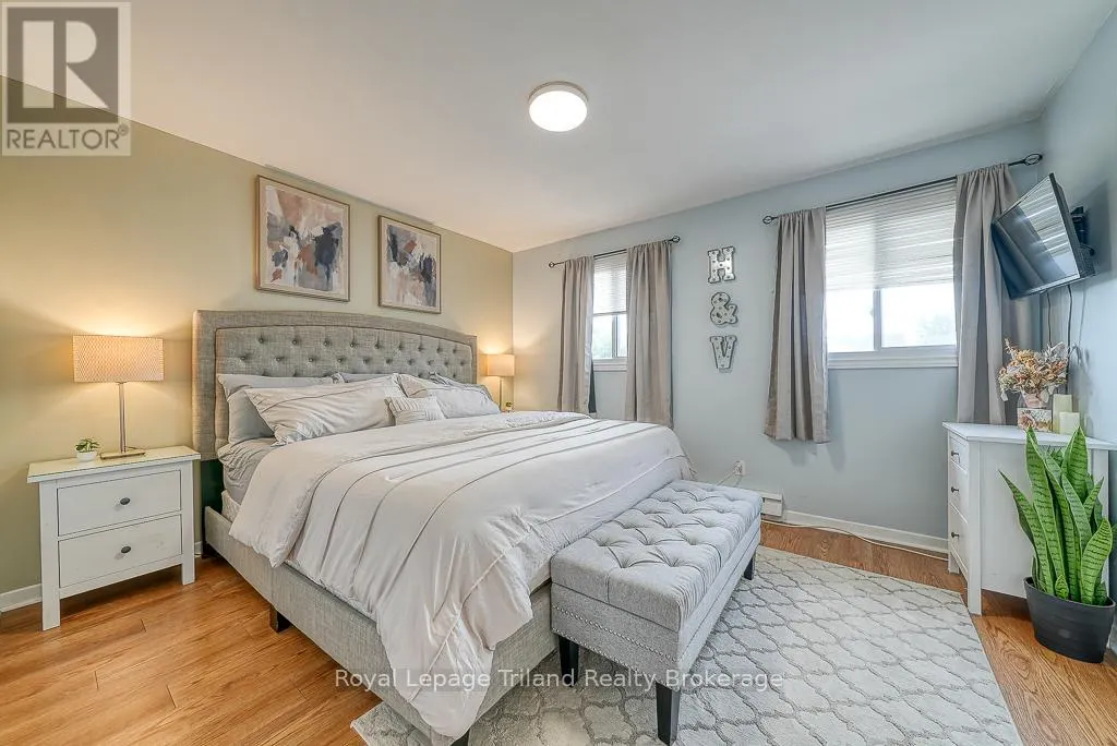 14 - 10 DUFFERIN STREET, #14