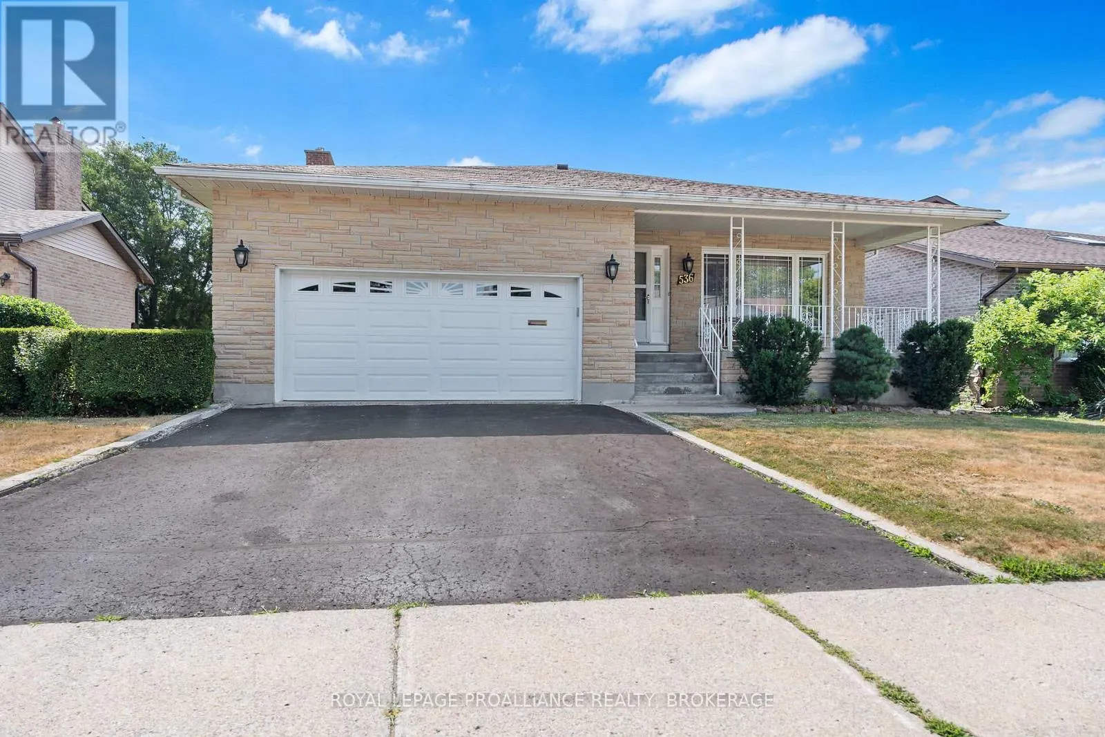 536 BRAESIDE CRESCENT