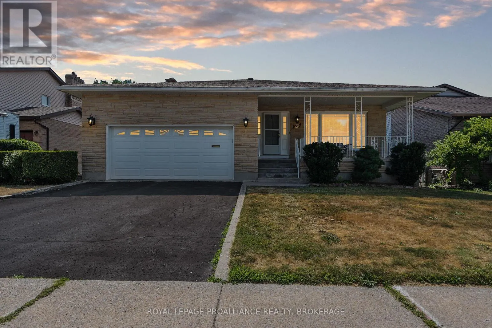 536 BRAESIDE CRESCENT