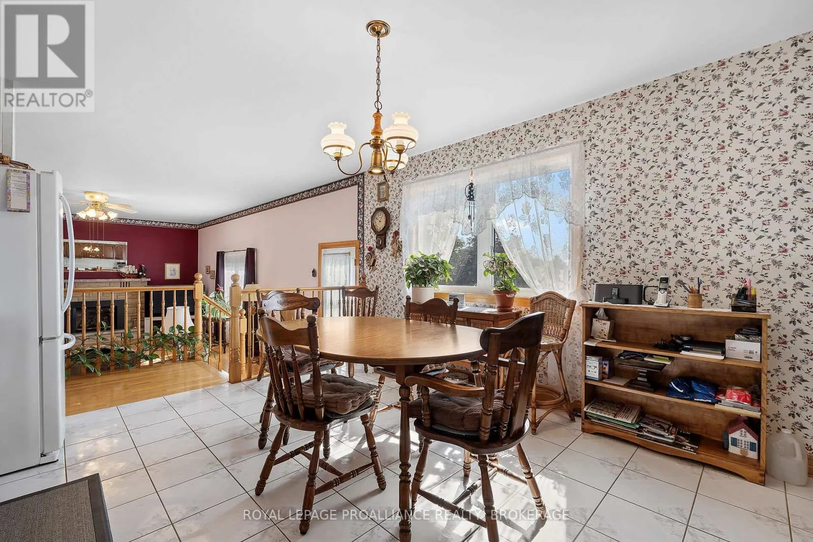 536 BRAESIDE CRESCENT
