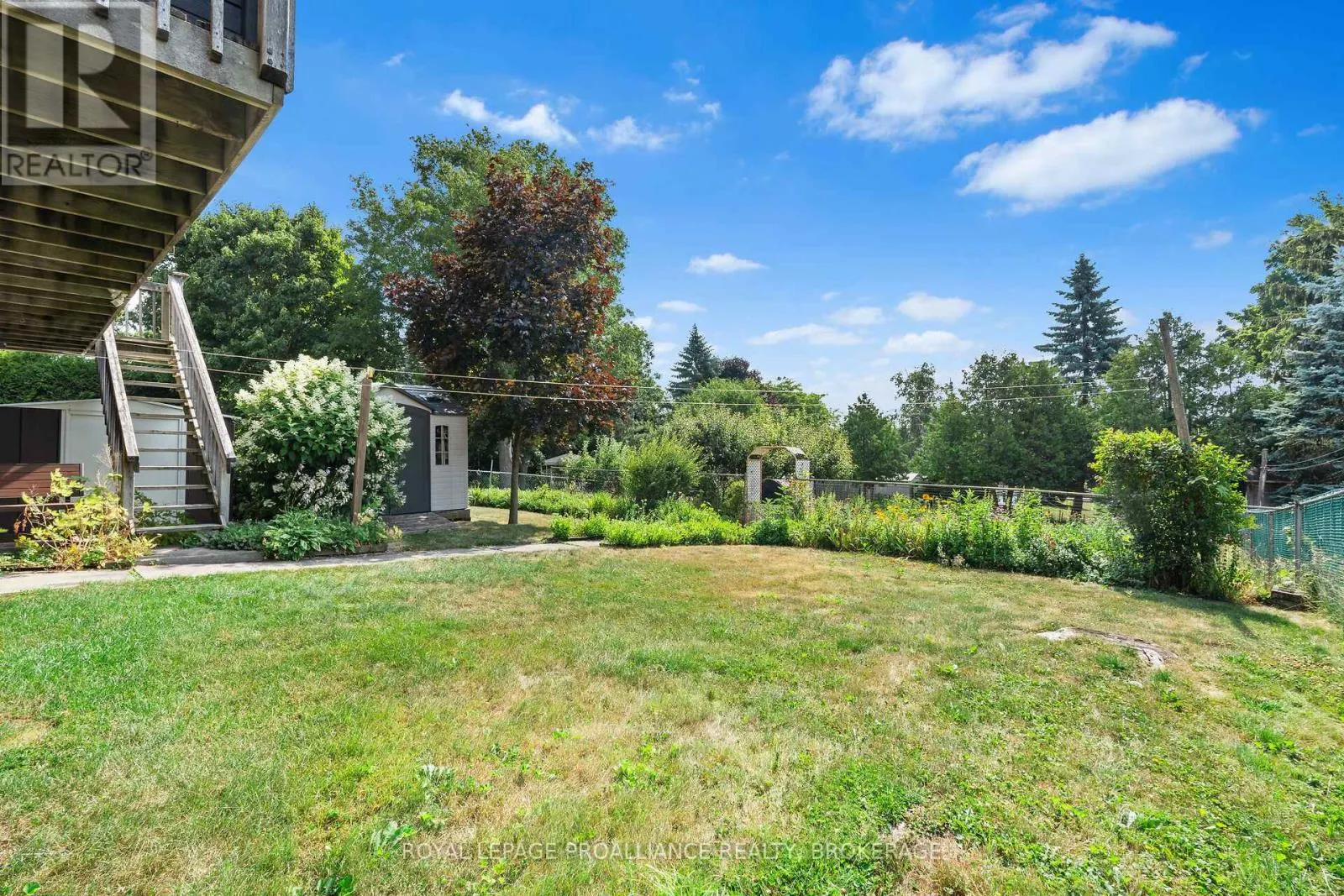 536 BRAESIDE CRESCENT