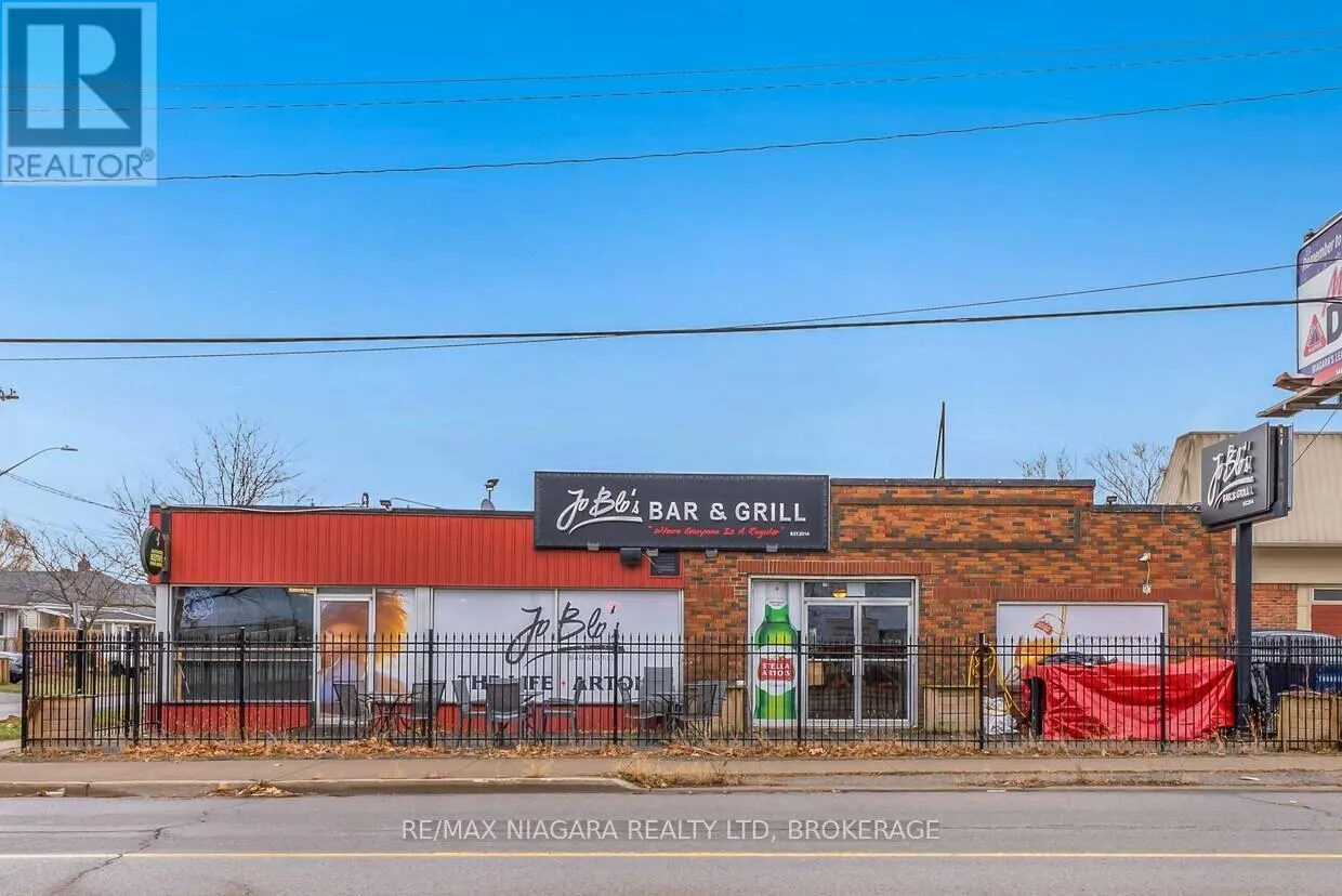 231 ST. PAUL STREET W