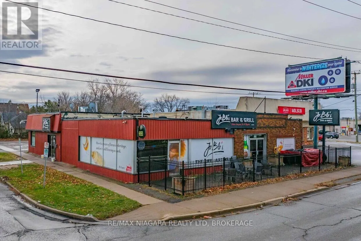 231 ST. PAUL STREET W