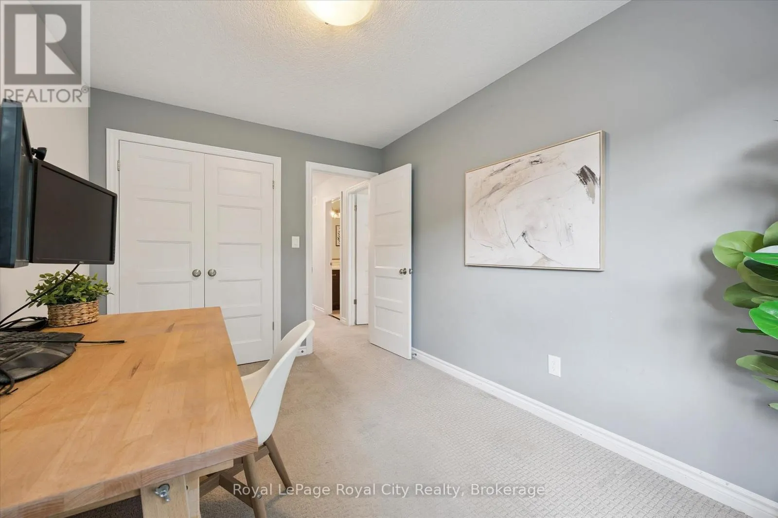 16 - 167 ARKELL ROAD, #16