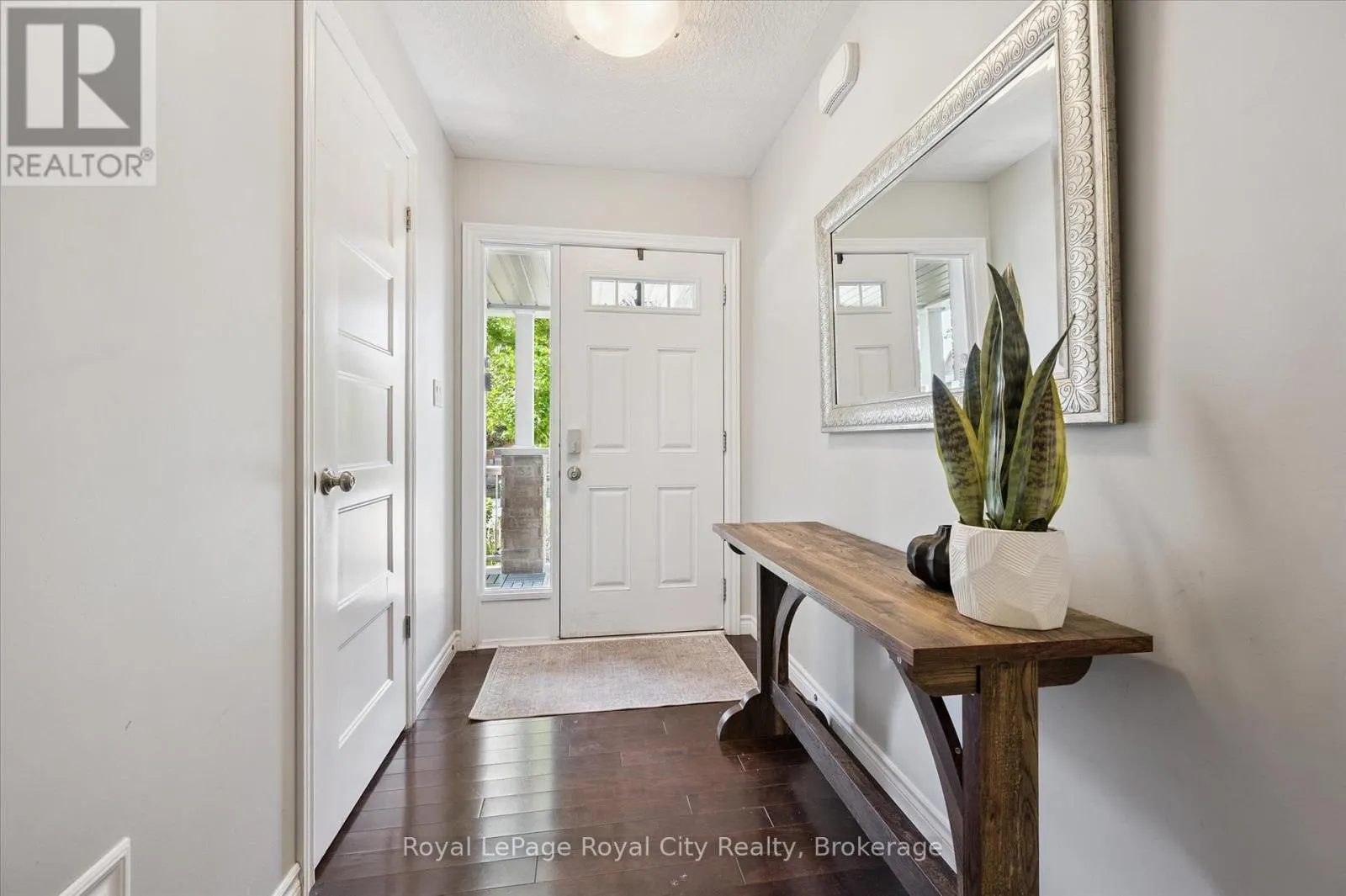 16 - 167 ARKELL ROAD, #16