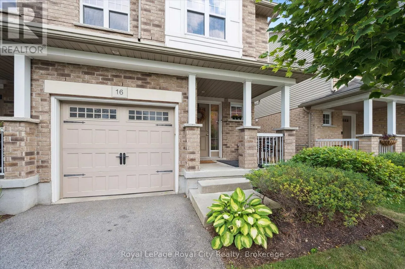 16 - 167 ARKELL ROAD, #16